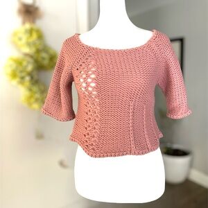 FairGround Cropped Chunky Knit Sweater in Blush Pink